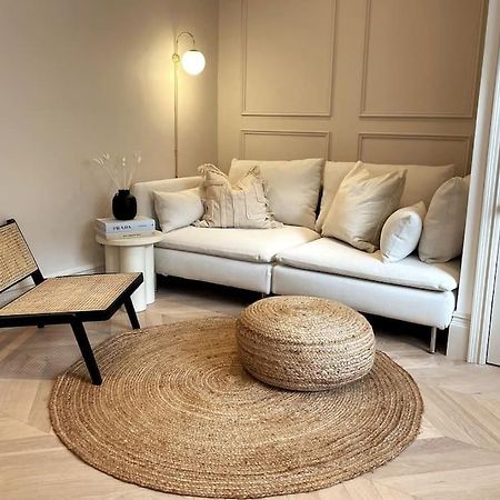 Courtyard Garden, Beautifully Finished Flat - Ba1 Appartamento Bath Esterno foto